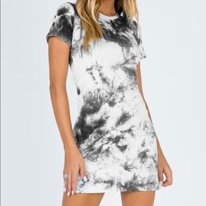 Princess Polly dress